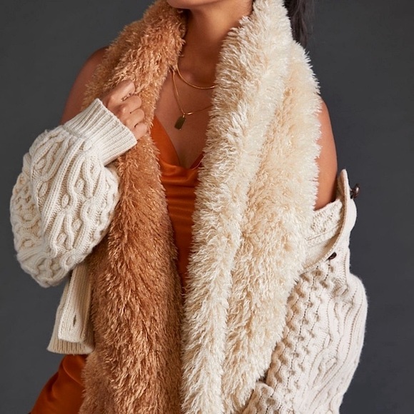 Anthropologie Faux Fur Fluffy Colorblock Scarf - Picture 2 of 14